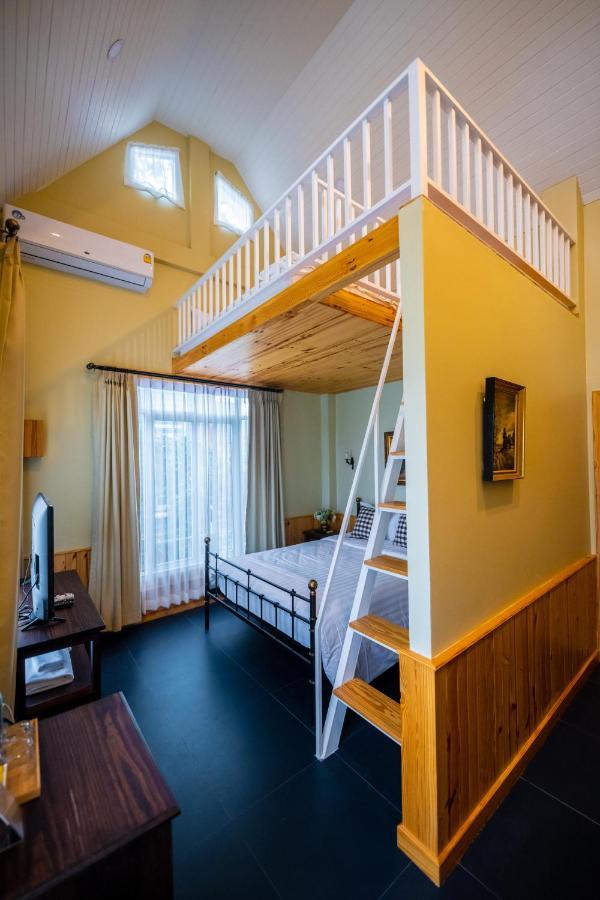 Baroque Boutique Resort Ranong Exteriör bild